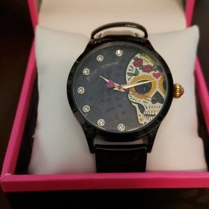 Betsey Johnson Accessories - Betsey Johnson sleek sugar skull black watch Betsey Johnson Accessories - Betsey Johnson sleek sugar skull black watch